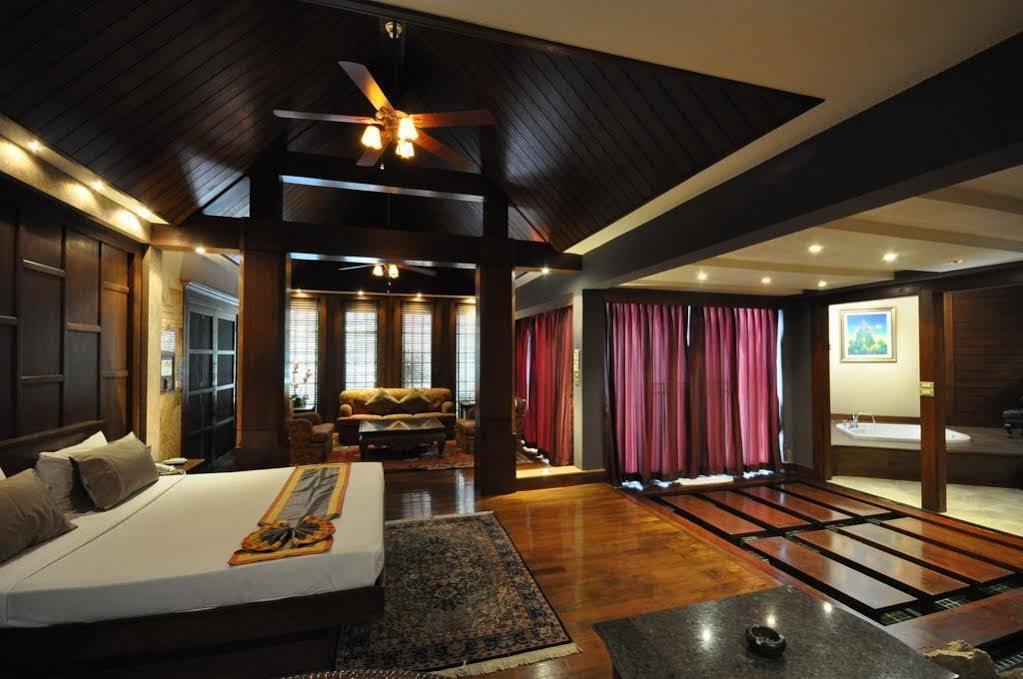 Siam Society Hotel And Resort Bangkok Bagian luar foto